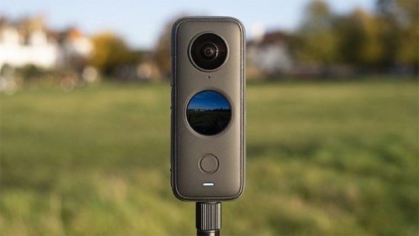 Camera Insta360 nổi bật với khả năng ghi hình toàn cảnh sắc nét