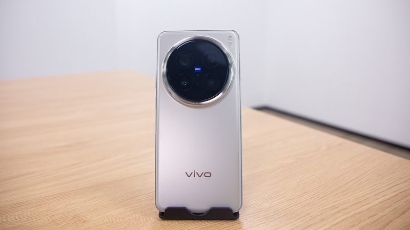 Bản cập nhật cho Vivo X200 Pro tháng 12/2024 với nhiều cải tiến quan trọng