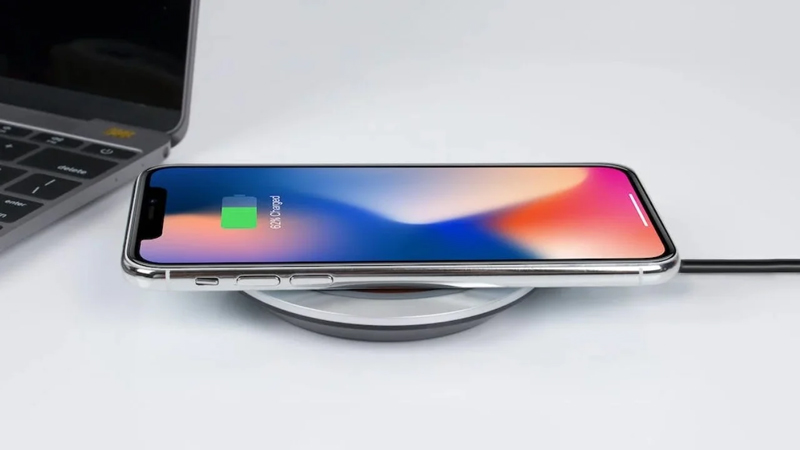 iOS 18.2 giới thiệu tính năng "Battery Intelligence": Bước tiến mới trong quản lý pin iPhone