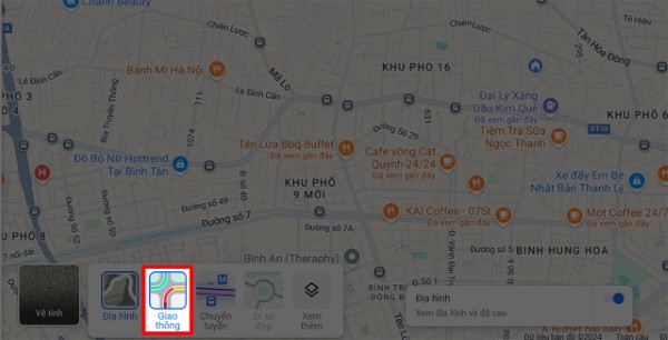 Chọn mục Giao thông để Google Maps hiển thị tình trạng giao thông trên bản đồ