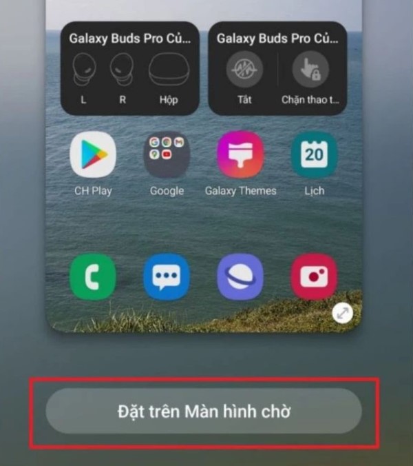Căn chỉnh hình ảnh sao cho phù hợp với màn hình, sau đó nhấn Đặt trên màn hình chờ
