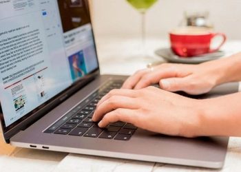 Bàn phím MacBook bị khóa