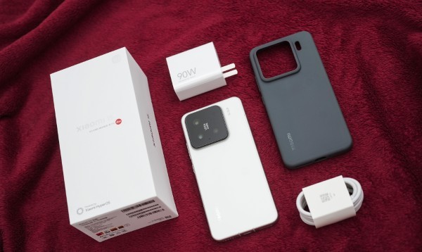 Xiaomi 15 sở hữu viên pin 5240mAh với sạc nhanh 90W