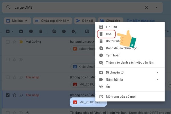 Nhấp chuột phải vào các email chứa file dung lượng lớn và chọn Xóa