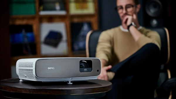 Màn hình mờ là nguyên nhân chính khiến mắt phải làm việc nhiều hơn