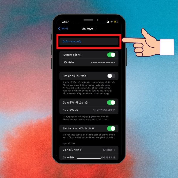 Hãy thử tắt/bật lại WiFi hoặc chọn “Quên mạng này” và kết nối lại