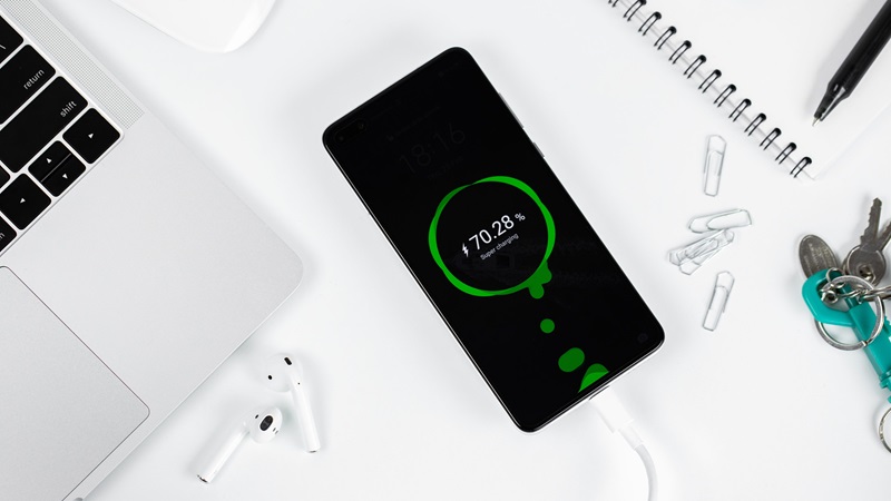 Tìm hiểu: Điện thoại Pin 5000mAh sử dụng được bao lâu?