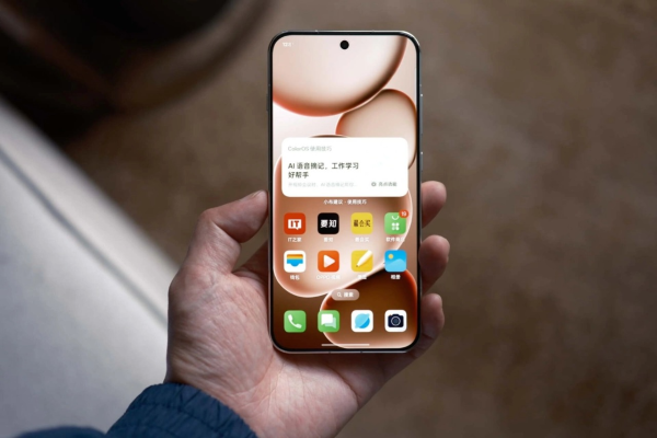 OPPO Find X8s sở hữu viền màn hình chỉ 1.25mm