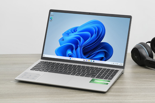 Laptop Dell Inspiron 15 3530 (i5-1334U, 8GB, 512GB SSD)