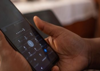 Hướng dẫn cách mở khóa điện thoại Samsung khi quên pass