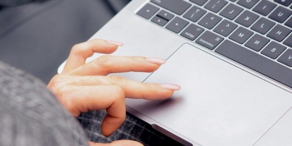 Tạm thời tắt touchpad trên máy tính