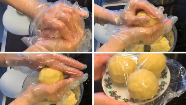 Đậu chín đem xay nhuyễn và vo tròn thành từng viên bằng lòng bàn tay