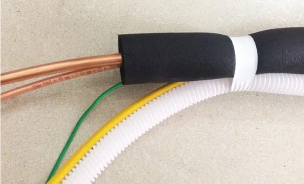 Dây điện kết nối với cục nóng bị hư hỏng