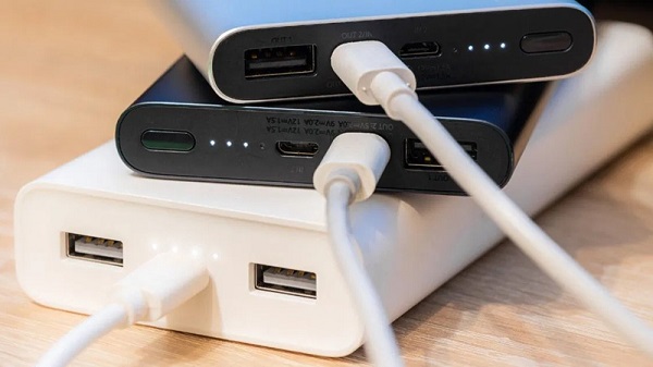 Sạc dự phòng đáp ứng tốt nhu cầu sử dụng trong ngày dài