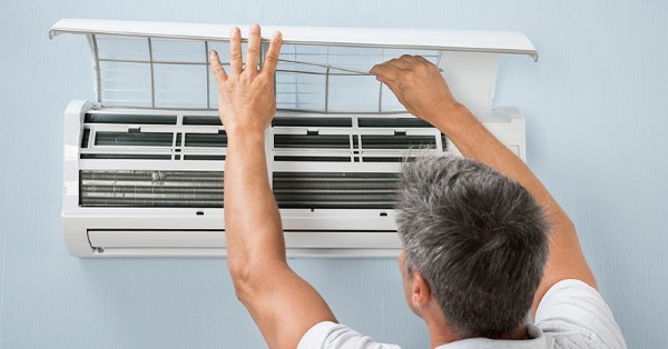 Dàn lạnh và lưới lọc bị bẩn