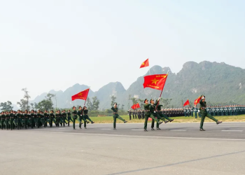 Lễ diễu binh 30/4