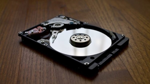 Ổ cứng có thể bị lỗi phân vùng, bad sector hoặc thậm chí hư hỏng