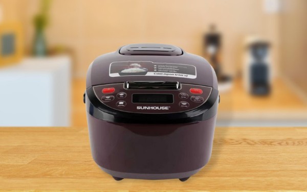 Lỗi E2 xảy ra khi cảm biến nhiệt ở đáy nồi hoặc bo mạch điện tử gặp vấn đề