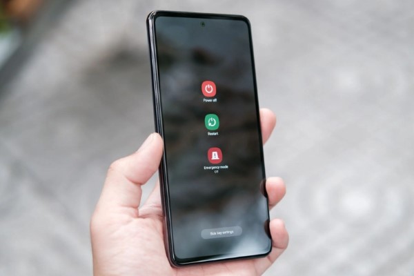 Tắt nguồn điện thoại