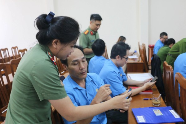 Lợi ích khi dùng tài khoản định danh điện tử mức 2