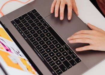 touchpad bị đơ