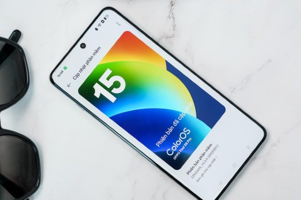 OPPO Find X8s chạy trên giao diện hệ điều hành ColorOS