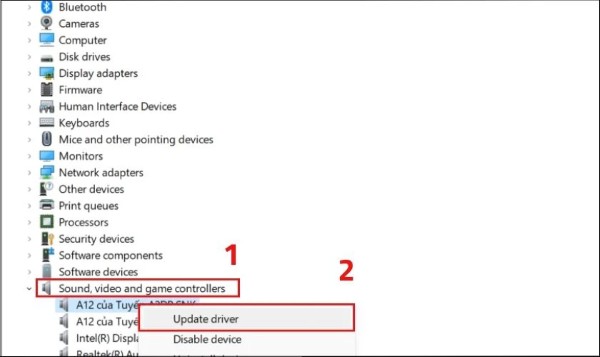 Chọn vào Update driver