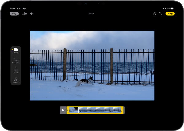 Di chuyển các thanh trượt ở hai bên dòng thời gian video