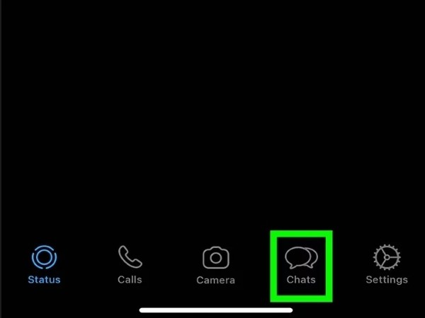 Chọn vào mục Chats (Trò chuyện)