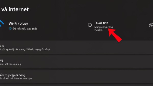 Mở Settings chọn Thuộc tính