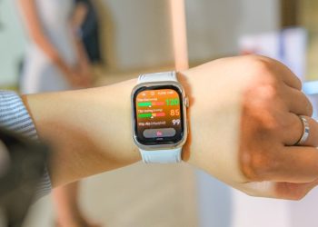 đánh giá Huawei Watch D2