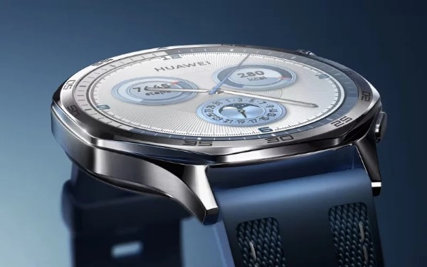 HUAWEI Watch GT 5 Pro chế tác từ nhiều loại vật liệu cao cấp
