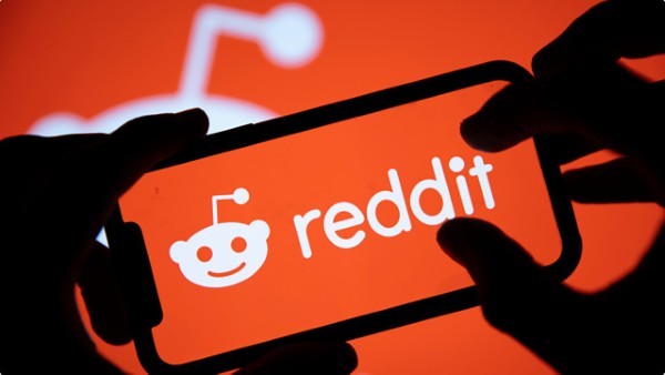 Nên ưu tiên công cụ tải video RedditSave