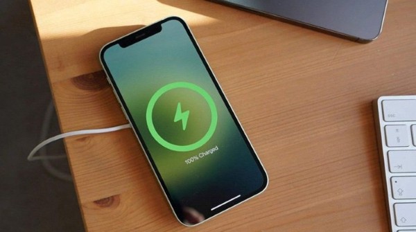 Lưu ý cách sạc pin iPhone 11 Pro Max đúng và bền 