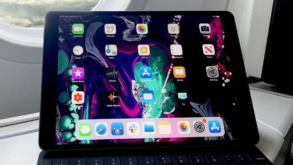 iPad 3 với thời gian dùng liên tục lên tới 6-8 tiếng