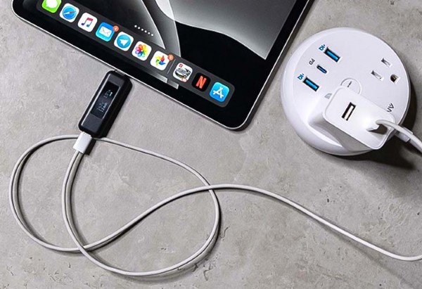 Hãy thử chuyển sang nguồn điện khác cho iPad