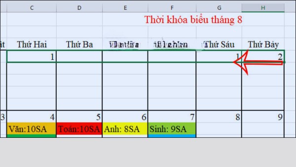 Di chuột vào góc dưới bên phải ô số 1 vào kéo sang các cột bên cạnh