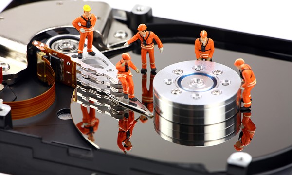 Kiểm tra phần cứng bị lỗi như RAM lỗi, ổ cứng bad sector hay card màn hình