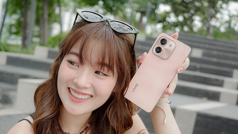 Trên tay Vivo Y28