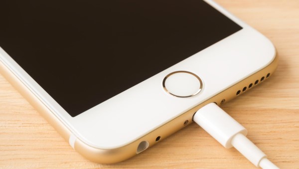 Một số mẹo tăng tốc độ sạc pin trên iPhone 7 Plus