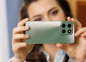 điện thoại xóa phông giá rẻ