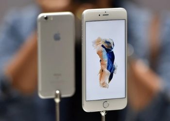 iPhone 6 Plus thường sạc từ 2 giờ 45 phút đến 3 giờ 15 phút thì đầy pin