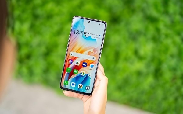OPPO A3x trang bị màn hình 6.67 inch IPS LCD