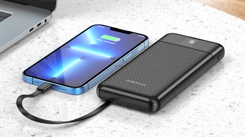 Sạc dự phòng dung lượng 10000mAh có thể sạc đầy thiết bị nhiều lần