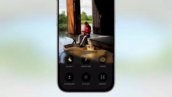 Trên iOS 26, giao diện của ứng dụng camera đã được làm tinh gọn hơn