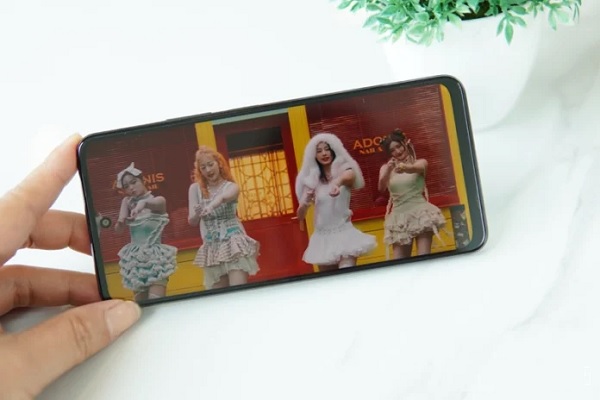 realme C71 với màn hình 120Hz