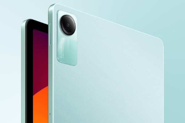 Redmi Pad SE đáp ứng nhu cầu chụp ảnh và gọi video với camera sau 8MP