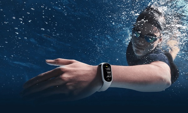 Smart Band 10 hỗ trợ chống nước 5 ATM