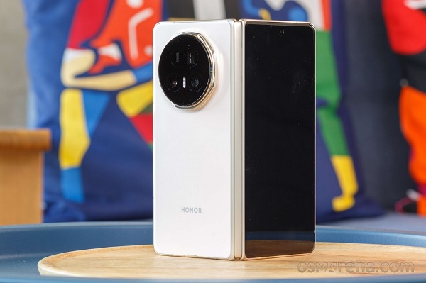 HONOR Magic V5 ra mắt