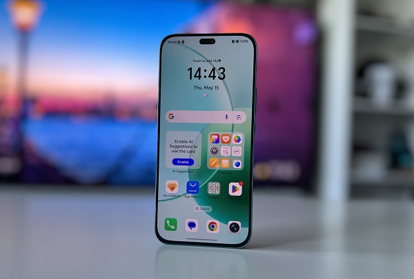 Màn hình sắc nét, mượt mà, độ sáng cao